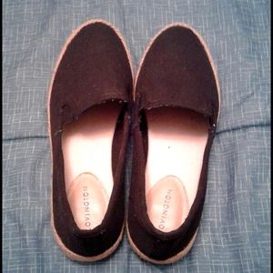 Ladies Loafers (NWOT)